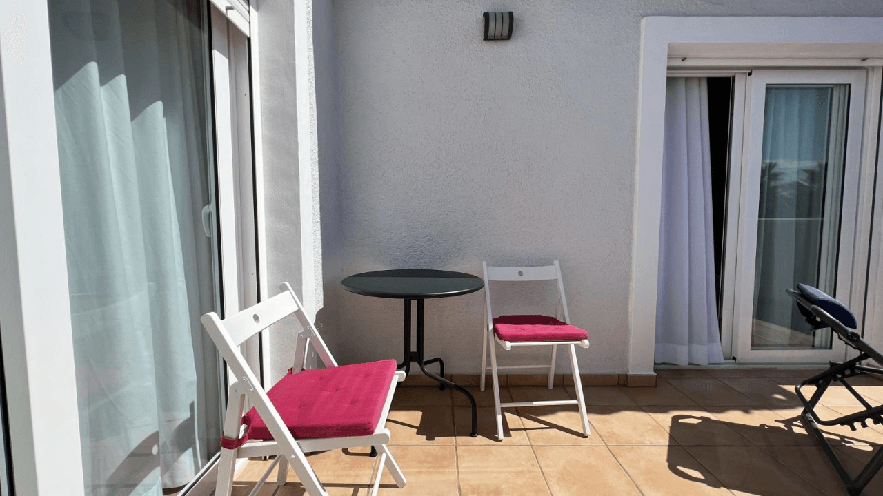 Meernahe Villa in Els Poblets mit Salzwasserpool und großem Grundstück, 3 Schlafzimmern, Gas-Zentralheizung und Zentral-Klimaanlage.