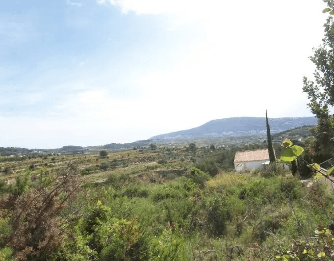 Schönes Finca-Grundstück zu Verkaufen in Teulada