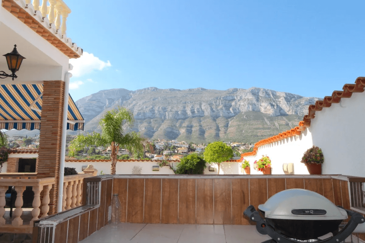 Villa mit herrlichem Blick auf den Montgó in Santa Lucia, Denia