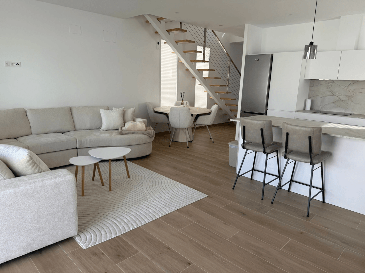 FREISTEHENDE VILLA ZU VERKAUFEN, NEUBAU, IN VERGEL