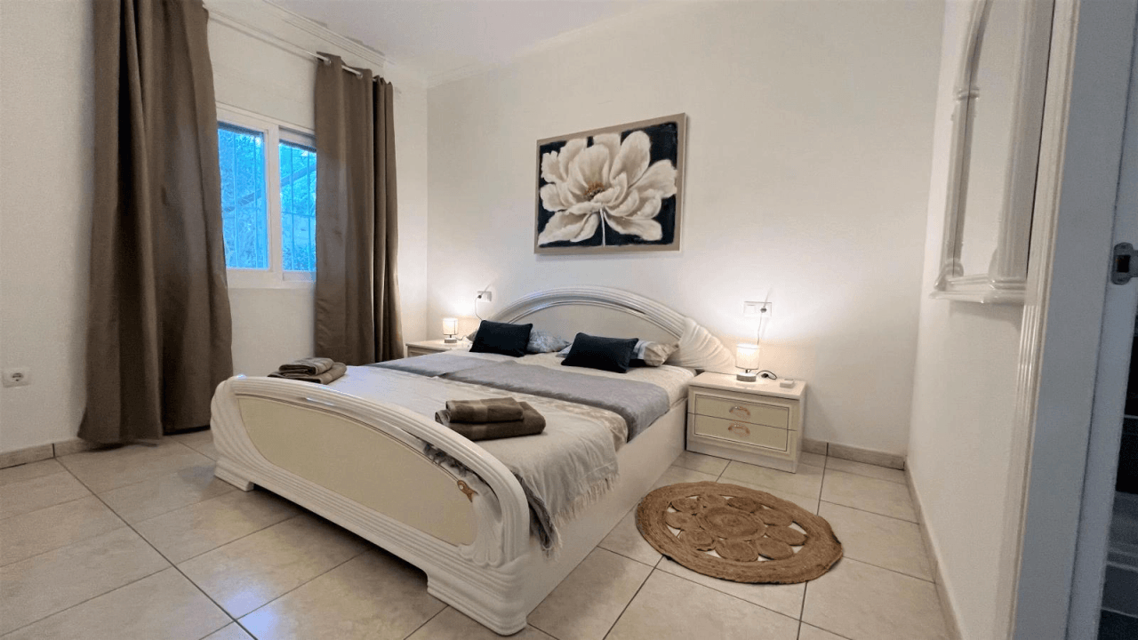 Alquiler. Chalet/Villa à Denia