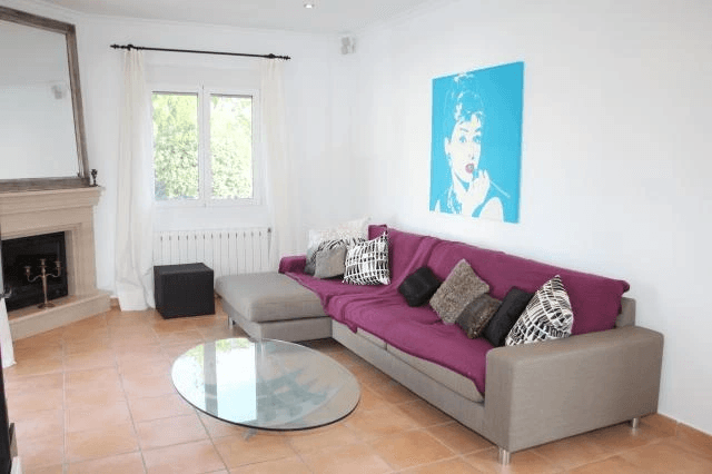 Meernahe Villa in Els Poblets mit Salzwasserpool und großem Grundstück, 3 Schlafzimmern, Gas-Zentralheizung und Zentral-Klimaanlage.