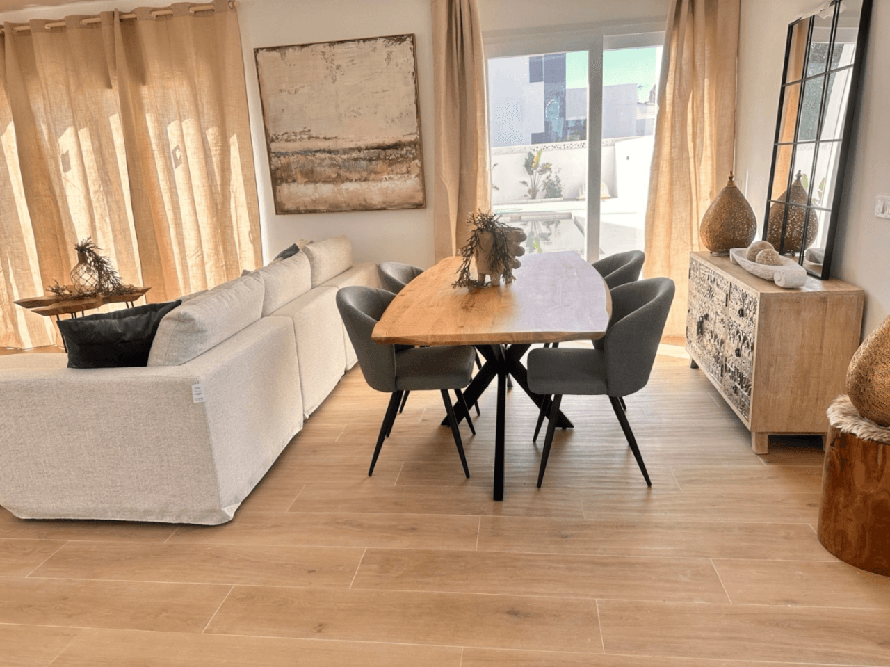 VERKAUF EINER FREISTEHENDEN VILLA, HOHER BAU, NEUBAU, IN VERGEL