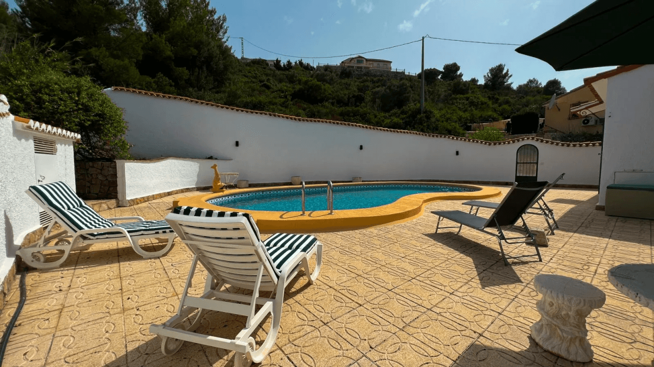 Belle villa privée à Benidoleig avec piscine privée.