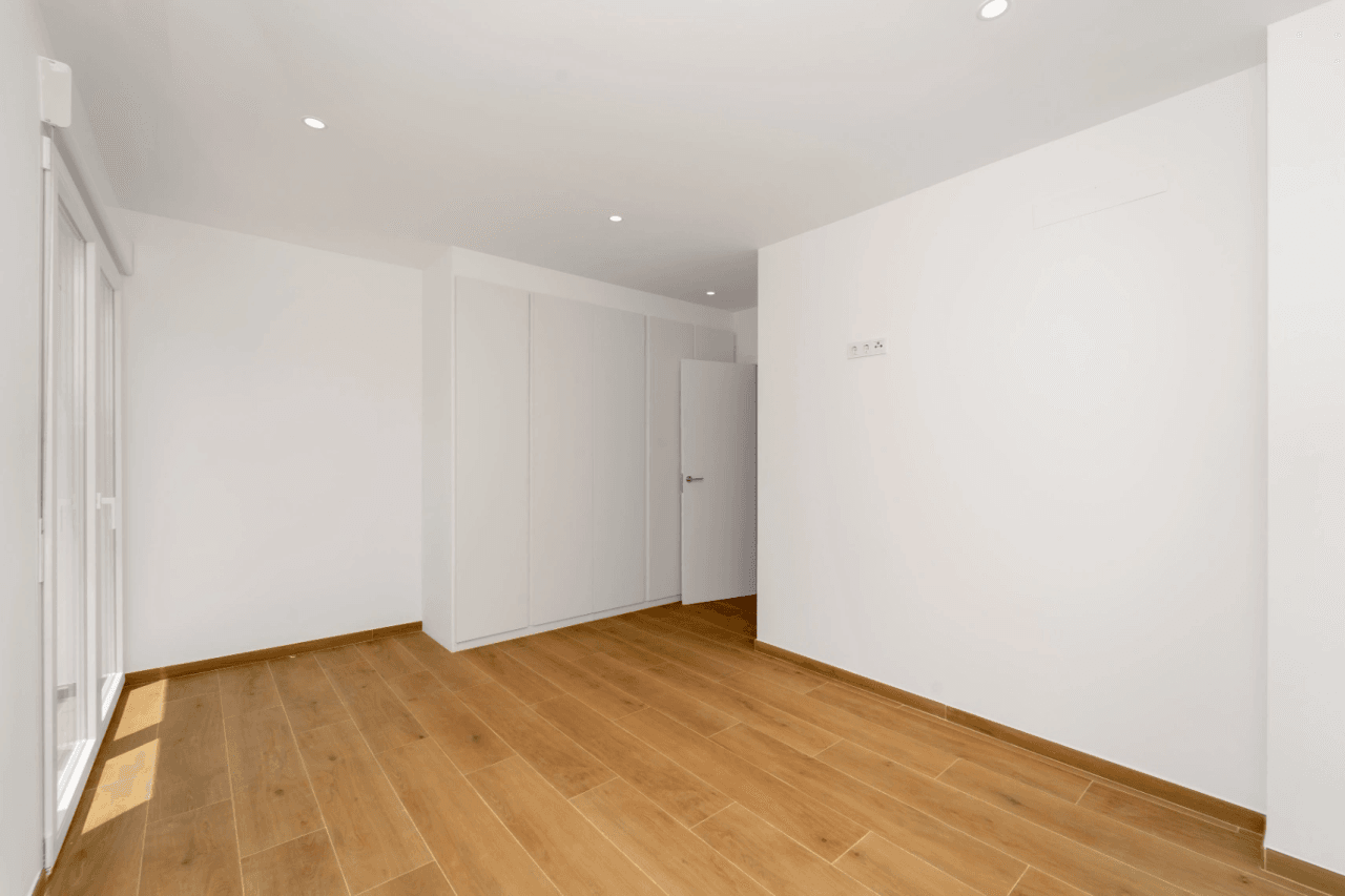 FREISTEHENDE VILLA ZU VERKAUFEN, NEUBAU, IN VERGEL