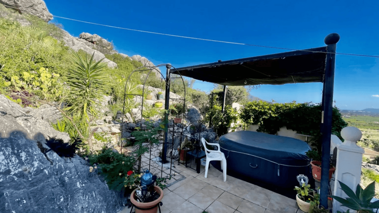 Villa à vendre à Tormos : exposition sud, vue panoramique