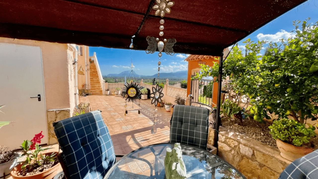 Villa à vendre à Tormos : exposition sud, vue panoramique