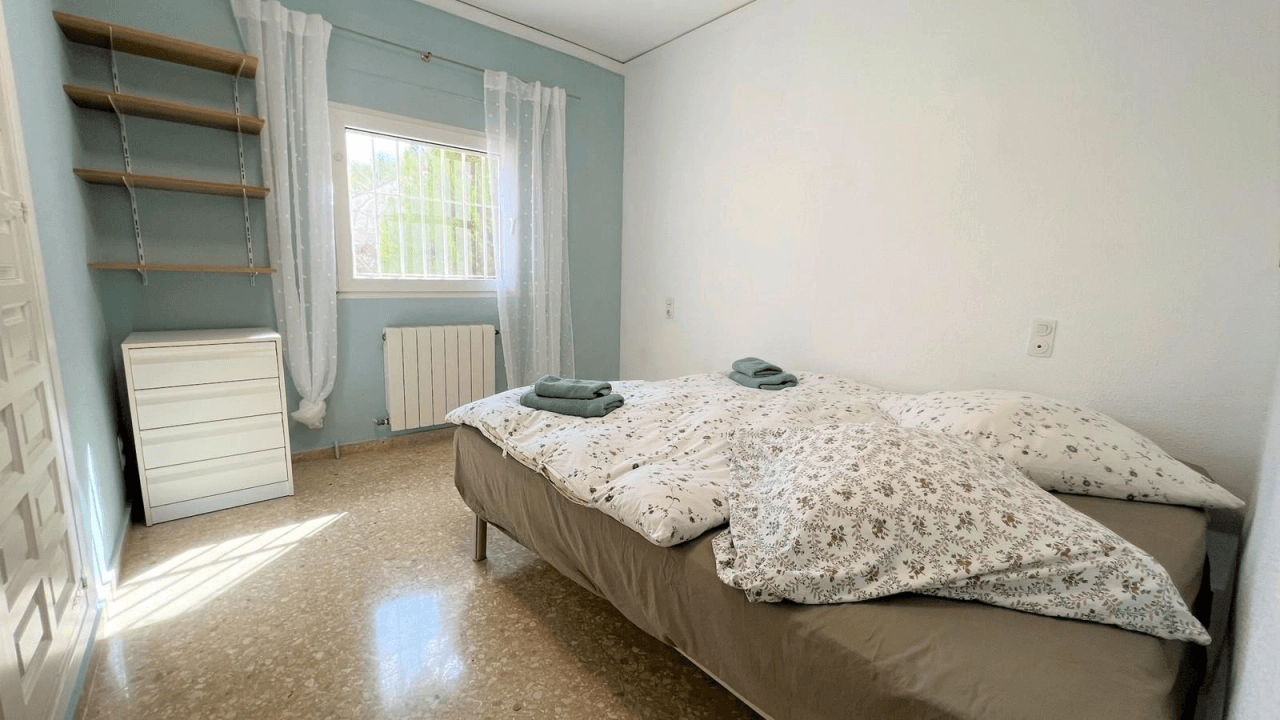 Alquiler. Chalet/Villa à Denia