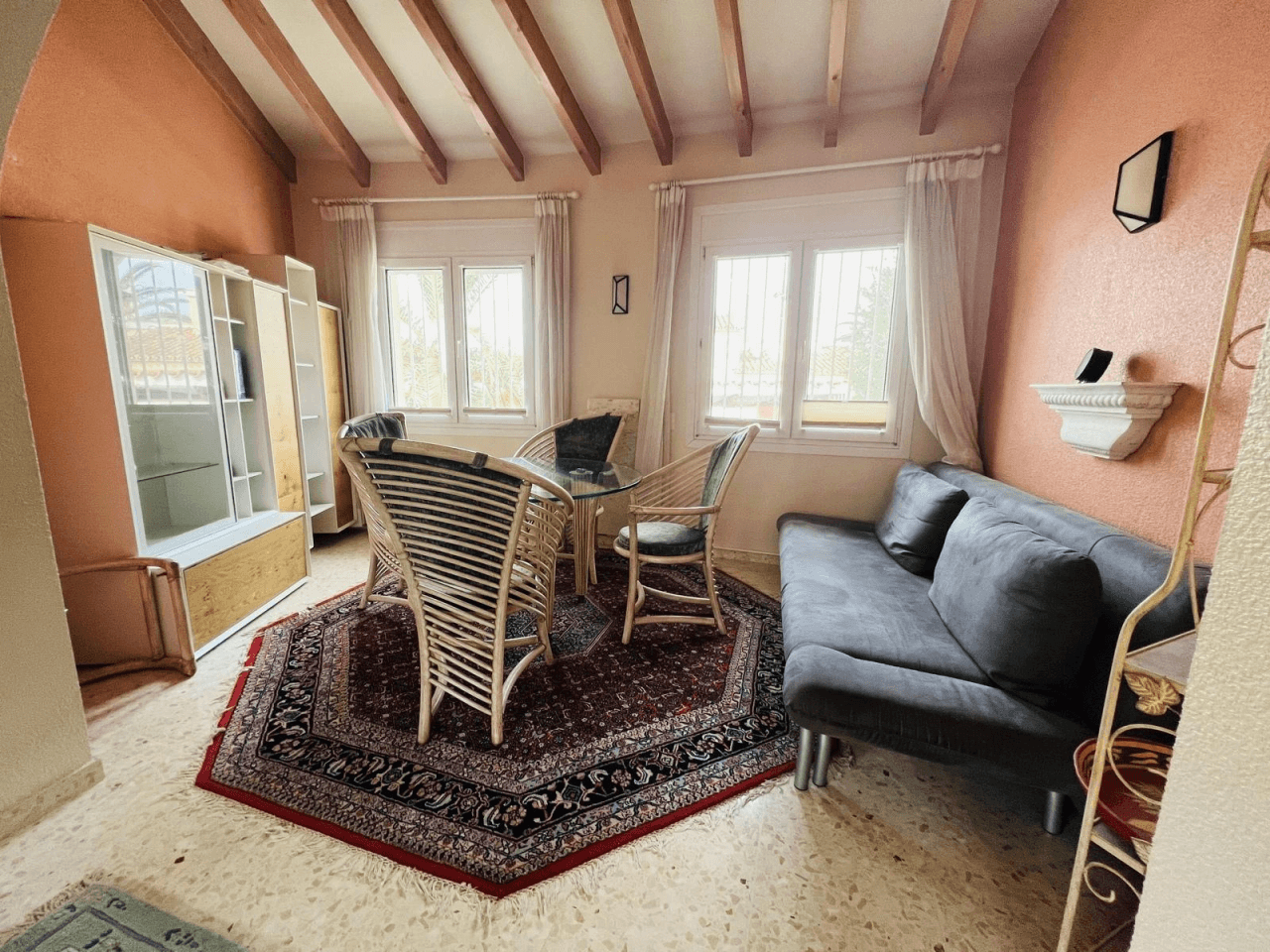 Neu! Casa Evelyn mit 2 Schlafzimmer und Privatpool in Denia