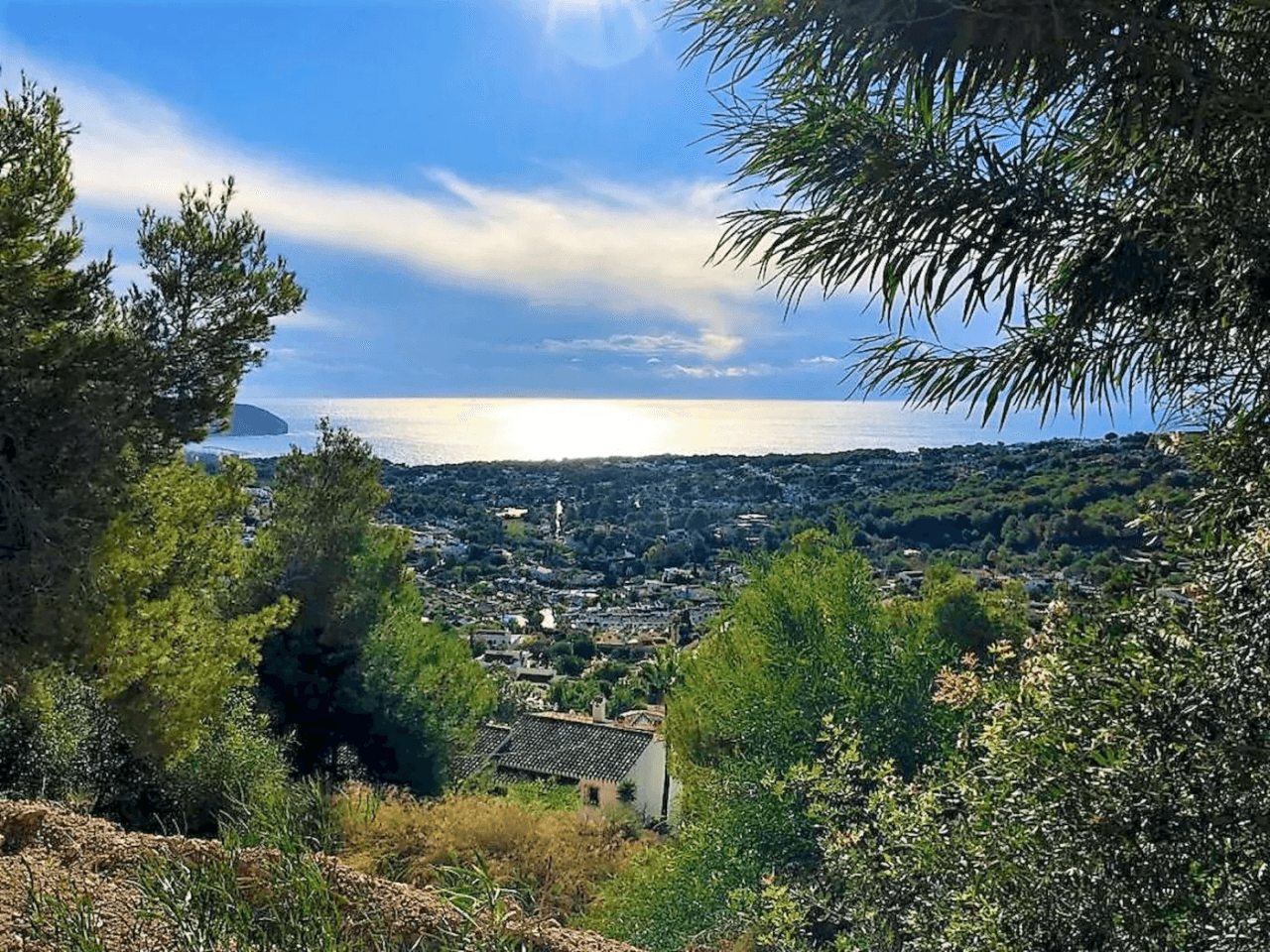 PROYECTO: NUEVO CHALET DE LUJO EN MORAIRA CON VISTAS PANORÁMICAS AL MAR
