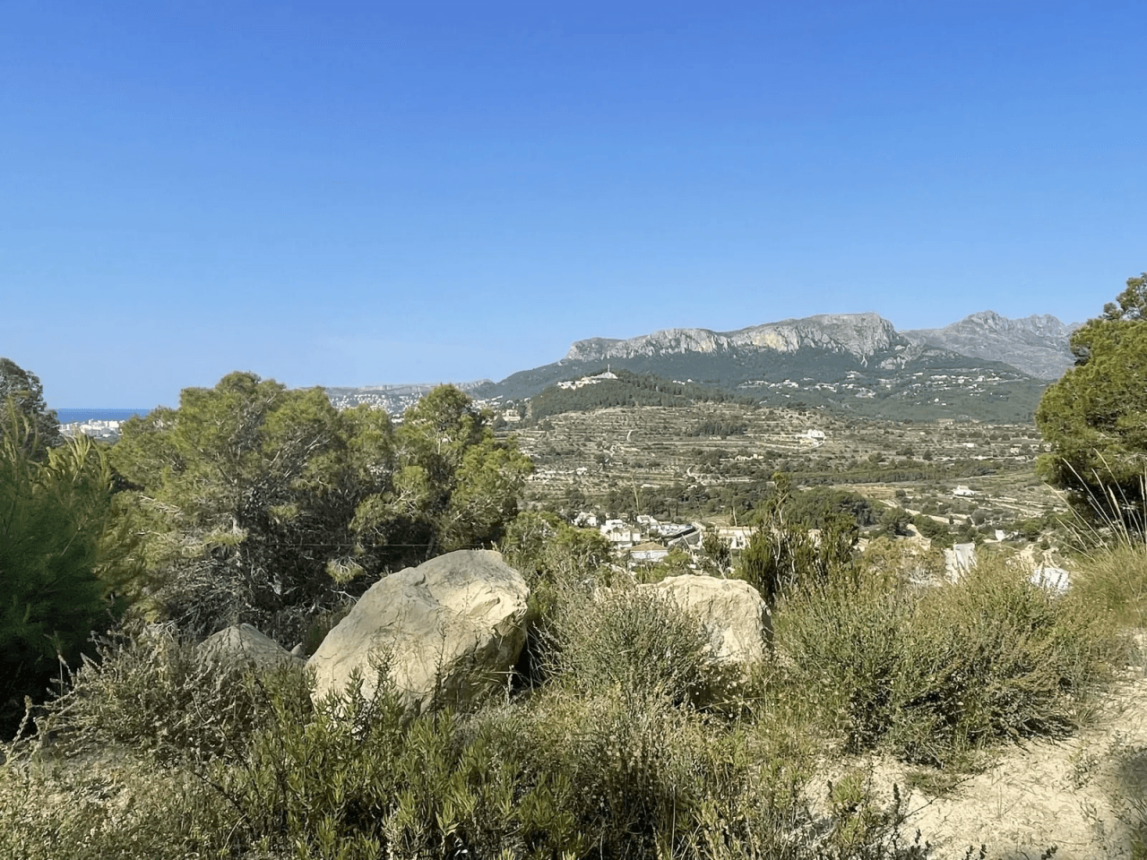 Terrain double avec vue fantastique à vendre à Calpe