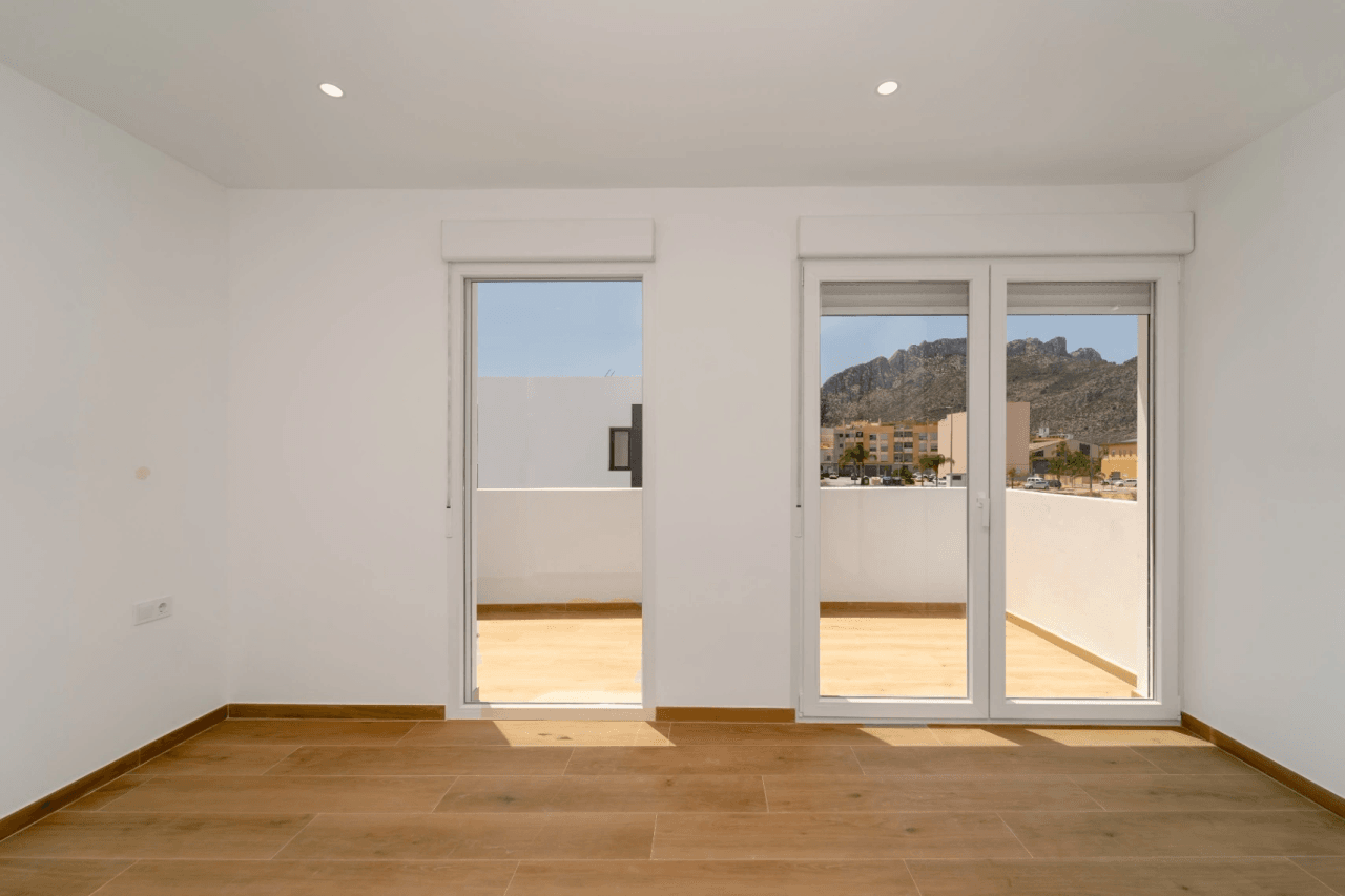 FREISTEHENDE VILLA ZU VERKAUFEN, NEUBAU, IN VERGEL