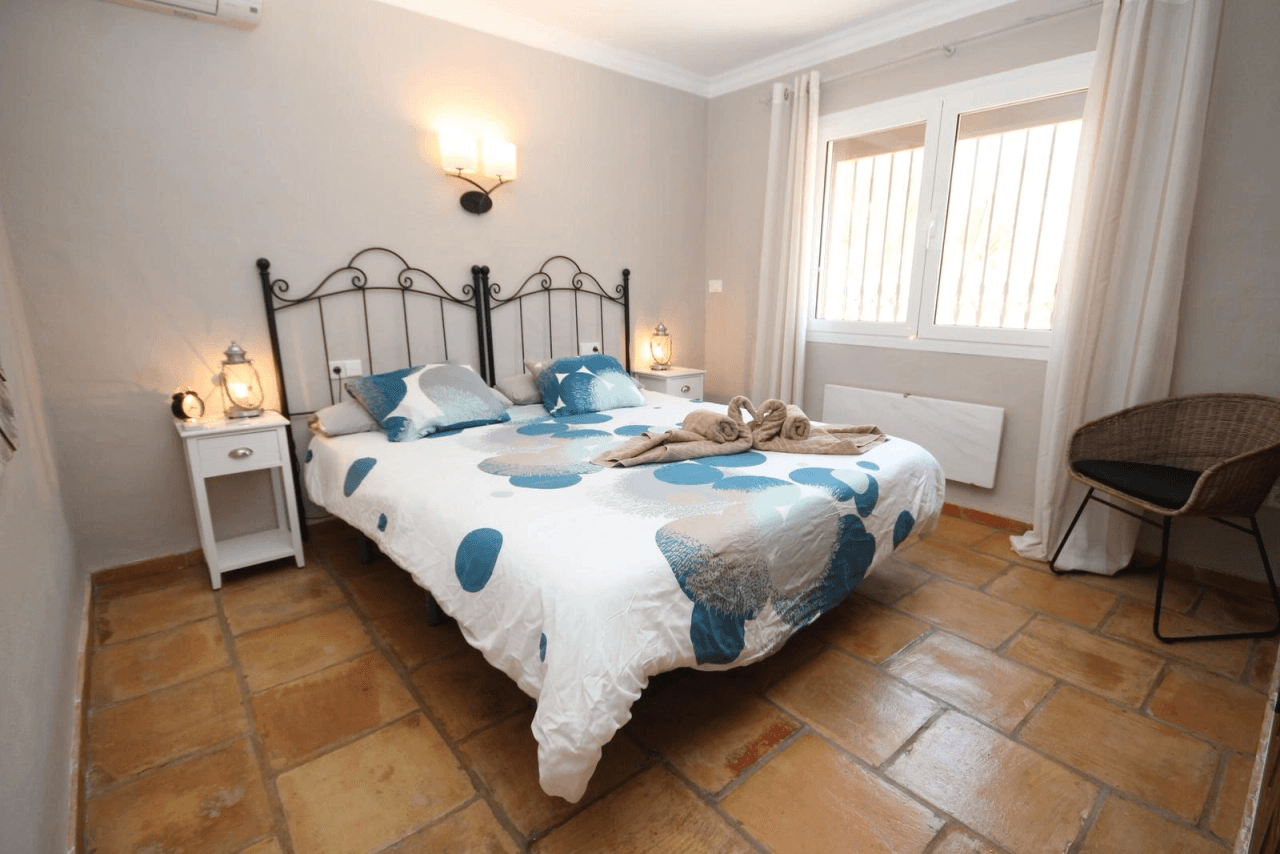 Sehr moderne Villa in Denia mit 3 Schlafzimmer