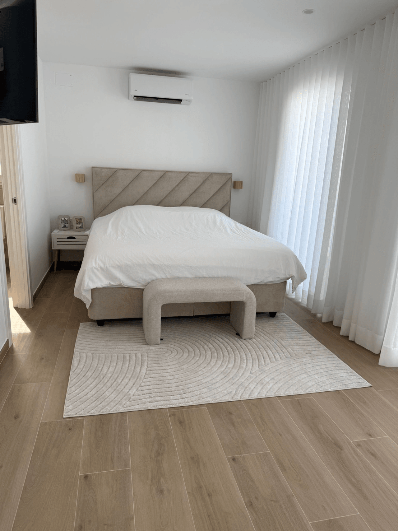 FREISTEHENDE VILLA ZU VERKAUFEN, NEUBAU, IN VERGEL