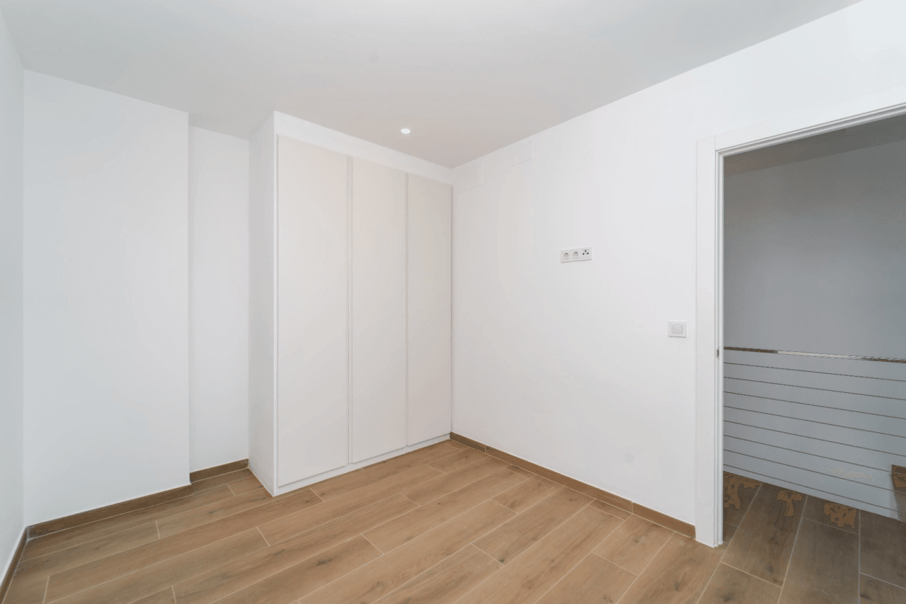 FREISTEHENDE VILLA ZU VERKAUFEN, NEUBAU, IN VERGEL