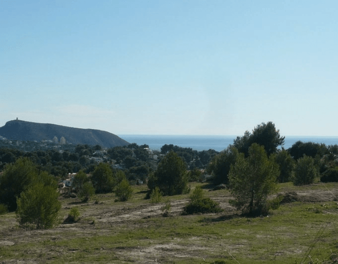 Parcelles à bâtir avec vue mer en vente à Moraira
