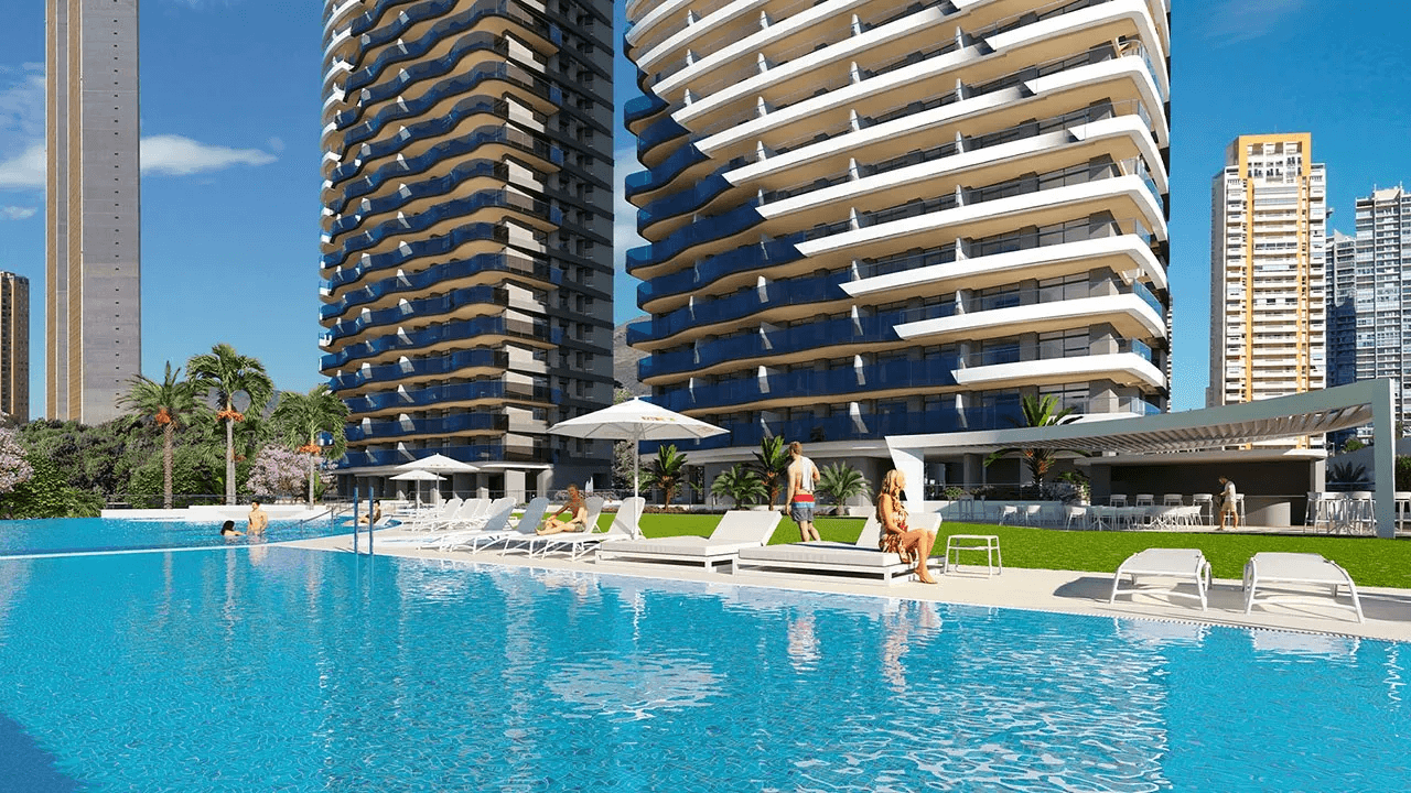 Appartements avec 3 chambres, 2 salles de bain, climatisation et vue sur la mer à seulement 100 m de la plage