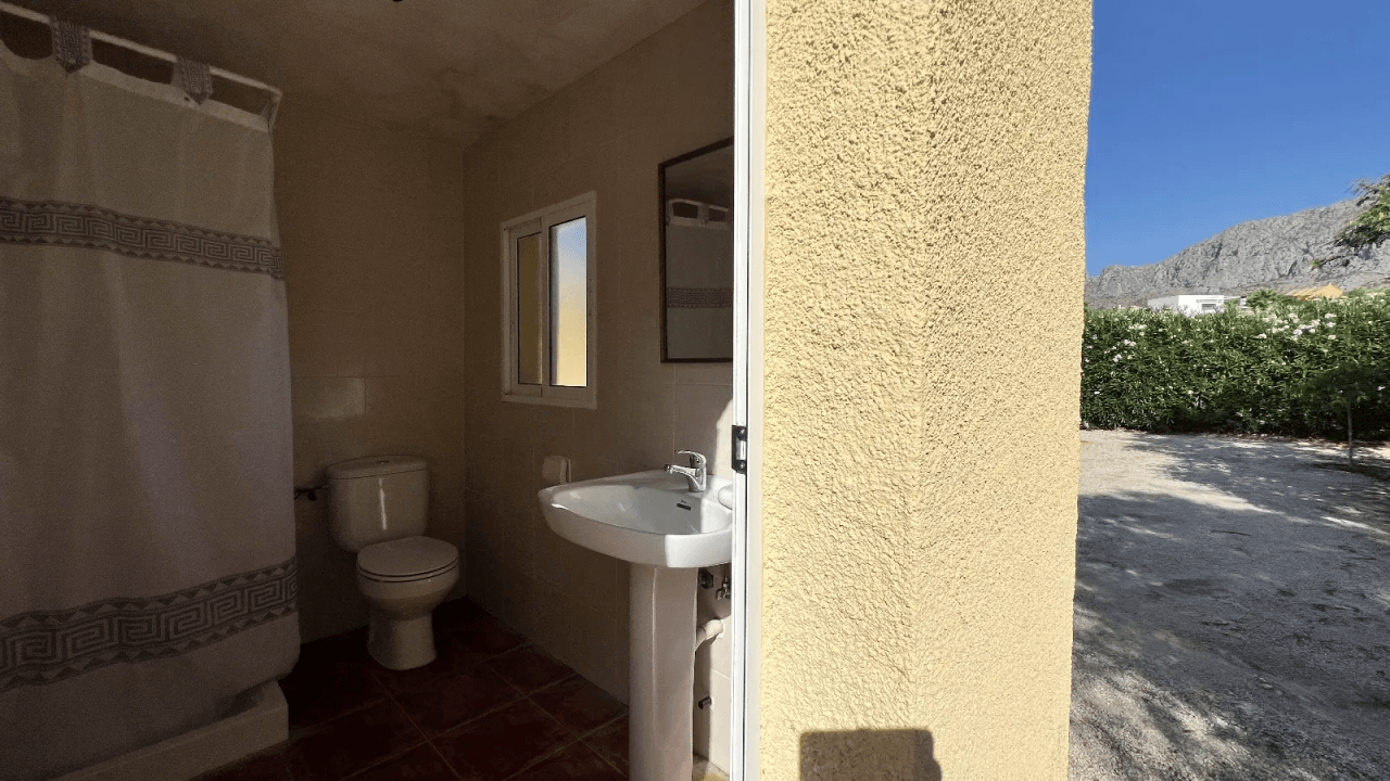 Spacieuse et charmante villa "Calvari" à Beniarbeig