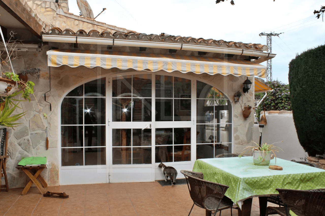 Casa adosada de un dormitorio en venta en El Portet Moraira