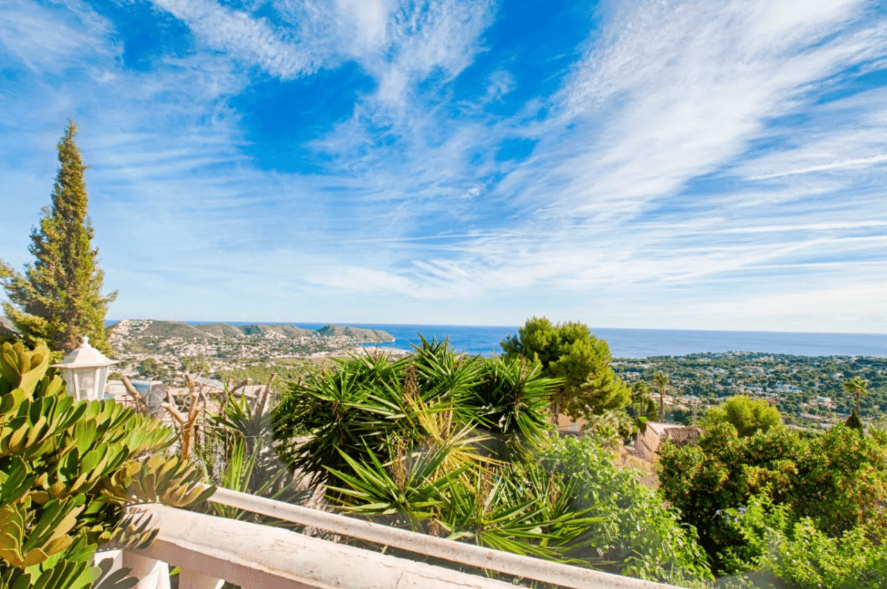 C’est probablement l’une des plus belles vues sur la mer de Moraira.