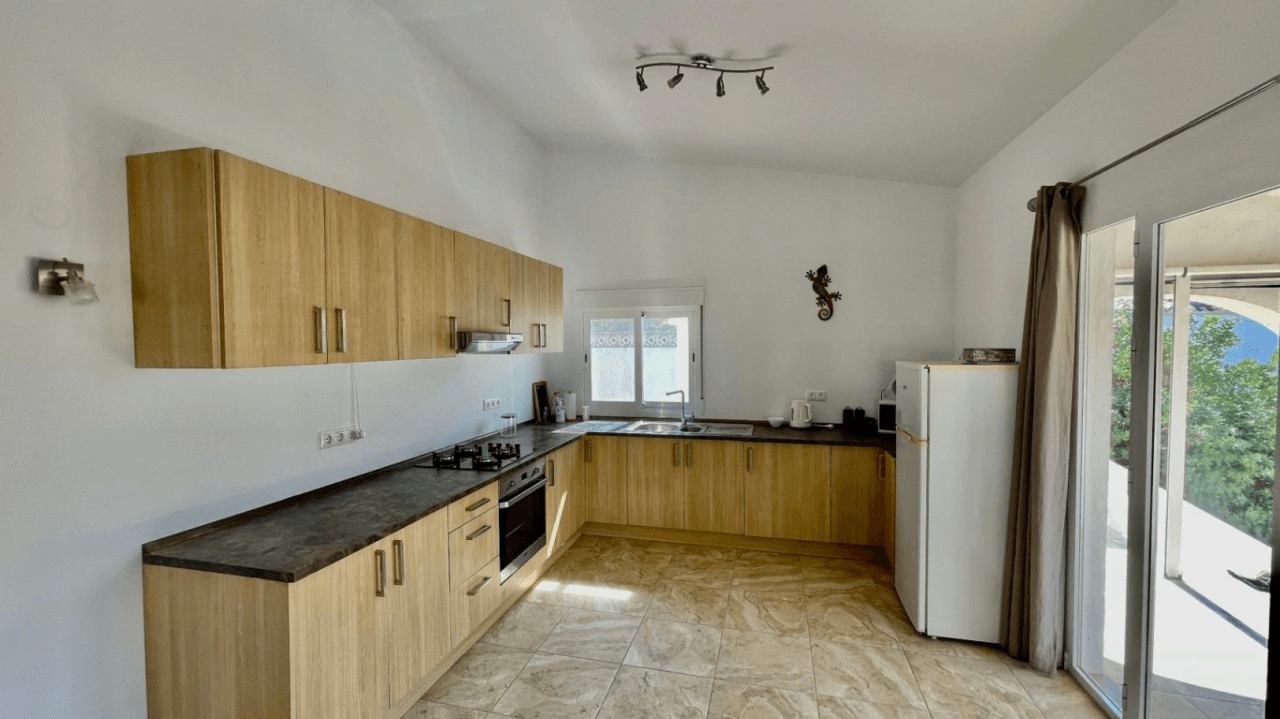Villa zu verkaufen in Orba: Panoramablick, separates Gästeapartment