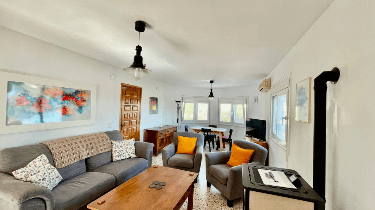 Villa à vendre à Benigembla : Paisible, rurale, entièrement privée