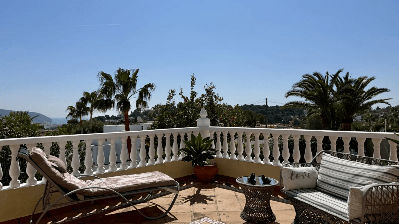 Villa de rêve avec vue sur la mer et beaucoup de soleil à Moraira