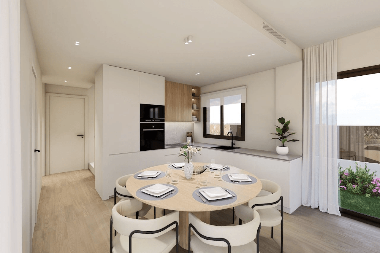 Villas de 3 dormitorios y 2 baños con aseo, parking privado subterráneo y piscina comunitaria junto a Serena Golf