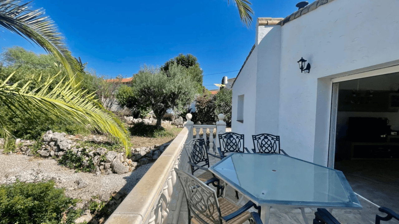 Villa zu verkaufen in Orba: Panoramablick, separates Gästeapartment