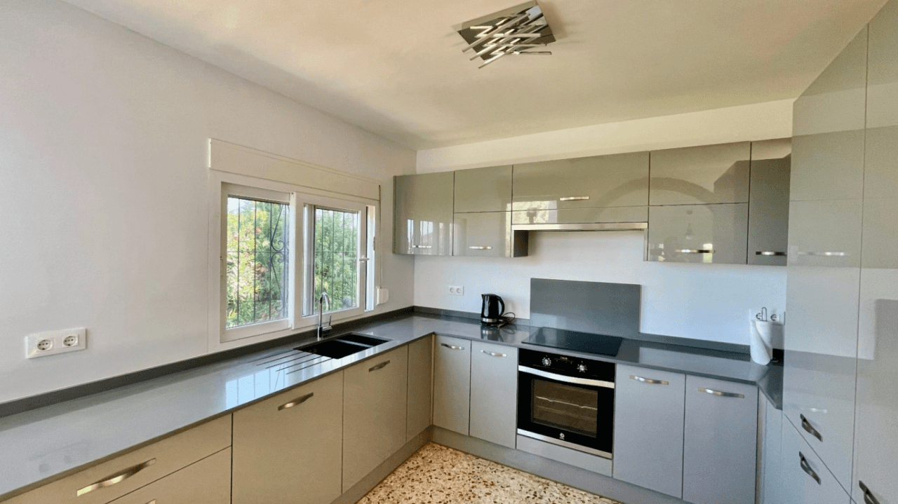 Villa à vendre à Benigembla : Paisible, rurale, entièrement privée