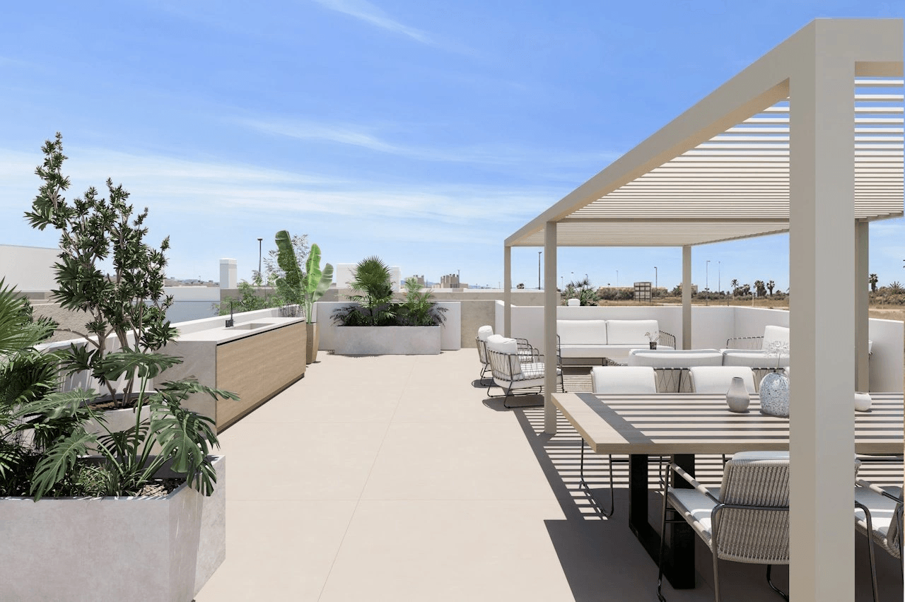 Villas de 3 dormitorios y 3 baños con solárium, parking privado subterráneo y piscina comunitaria junto a Serena Golf