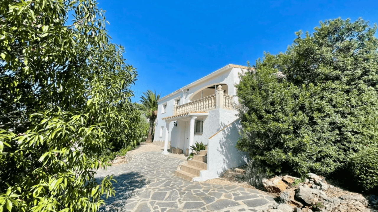 Villa zu verkaufen in Orba: Panoramablick, separates Gästeapartment