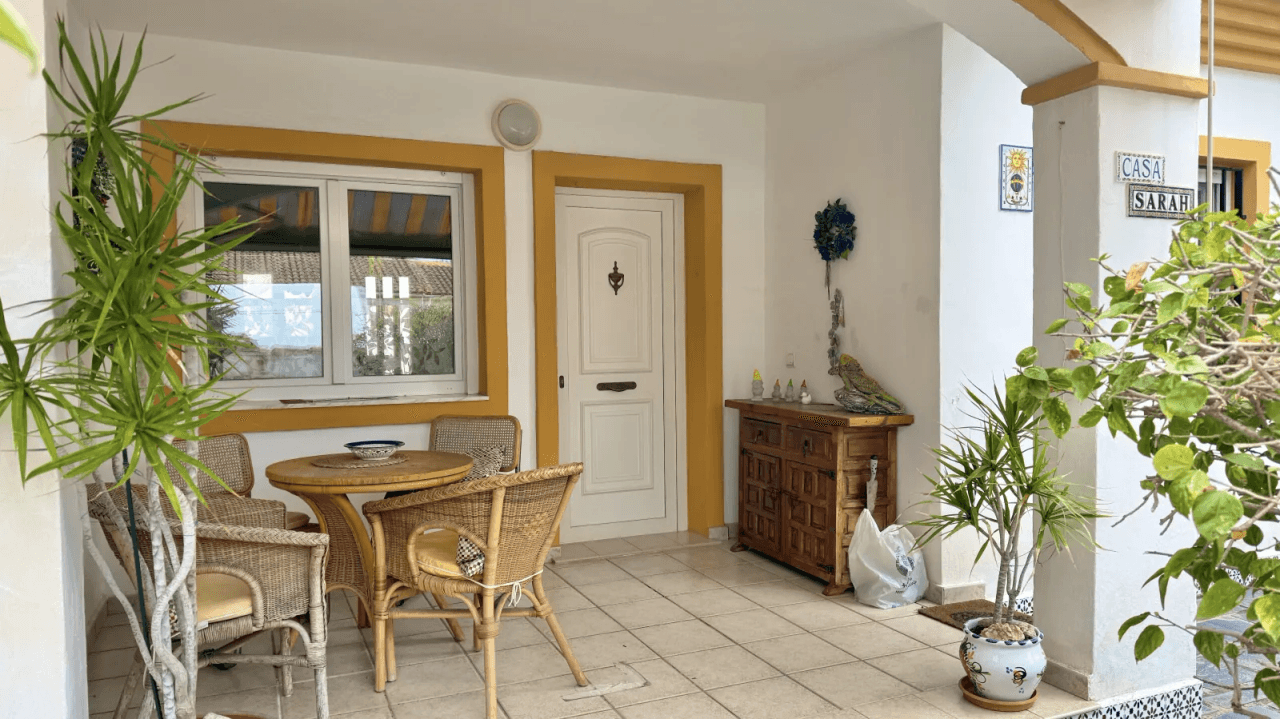 Superbe maison jumelée à El Vergel avec 3 chambres et 2 salles de bains