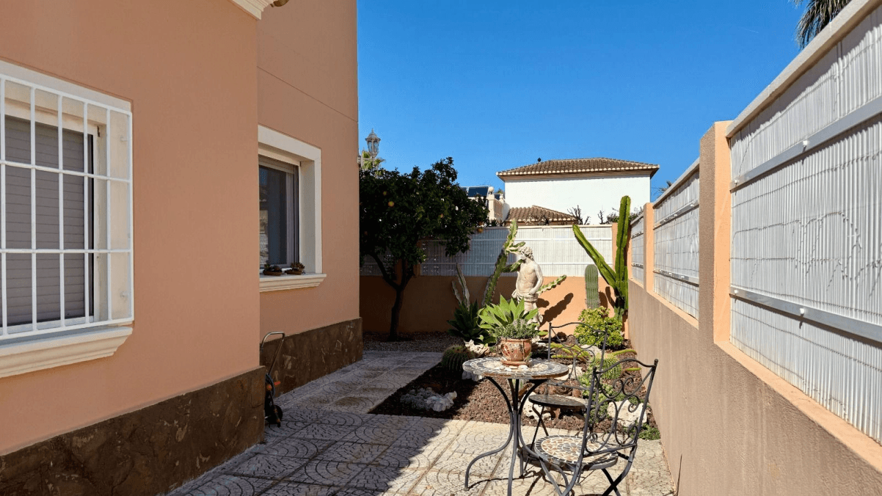 T-0226, Mediterránea, jolie villa avec jardin