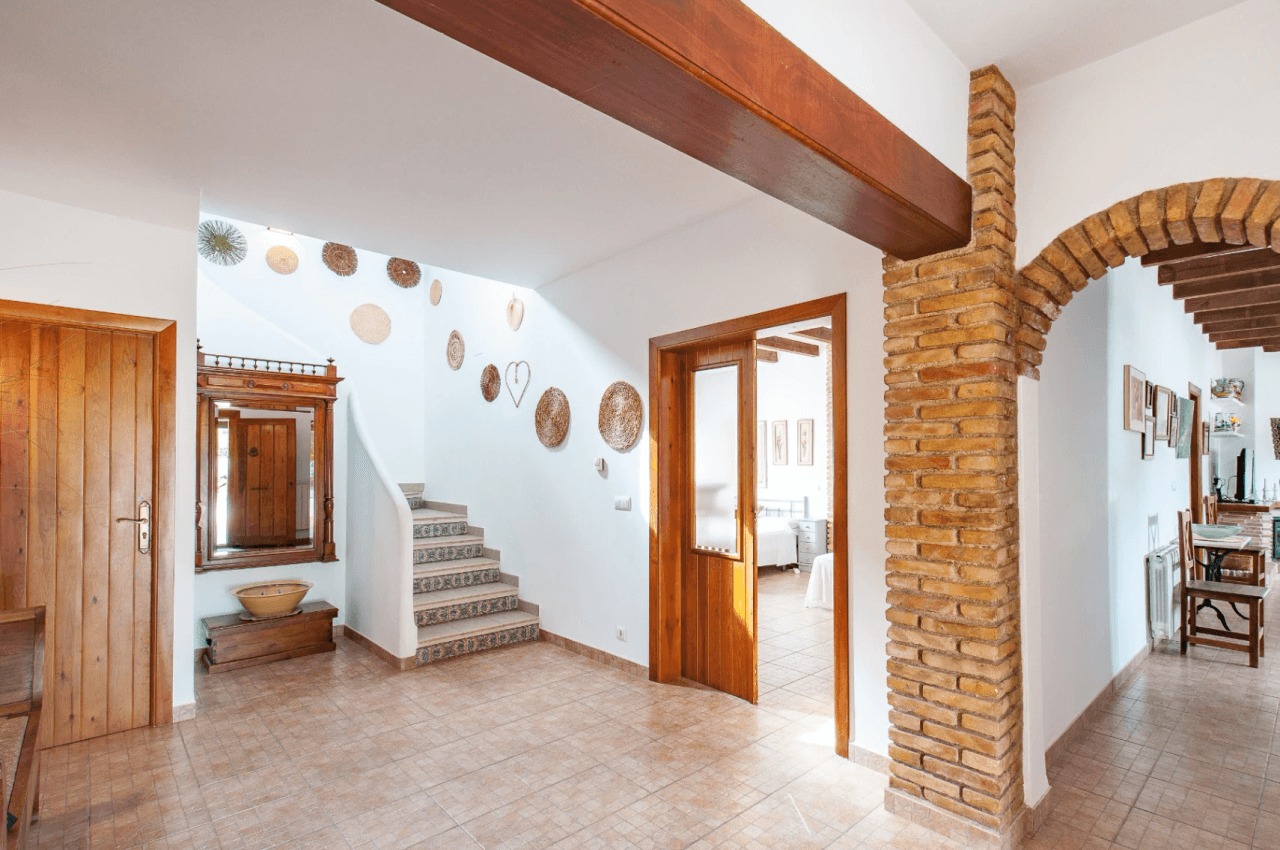 Finca à vendre à Benissa sur un grand terrain avec piscine et maison d‘invités