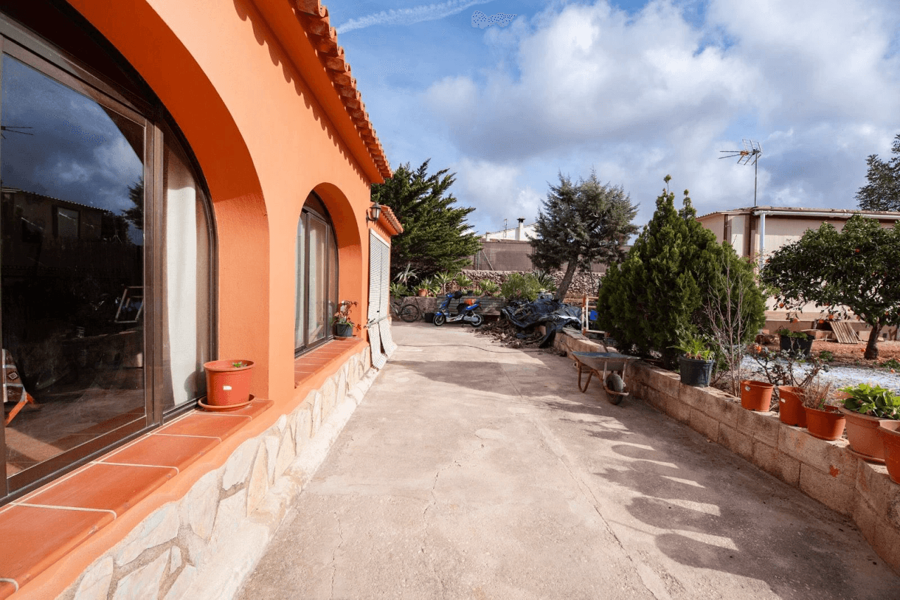 Charmante Finca in Südlage mit freiem Blick in Benissa