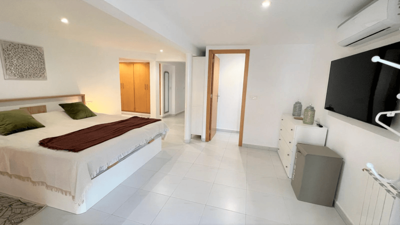 Alquiler. Chalet/Villa à Denia