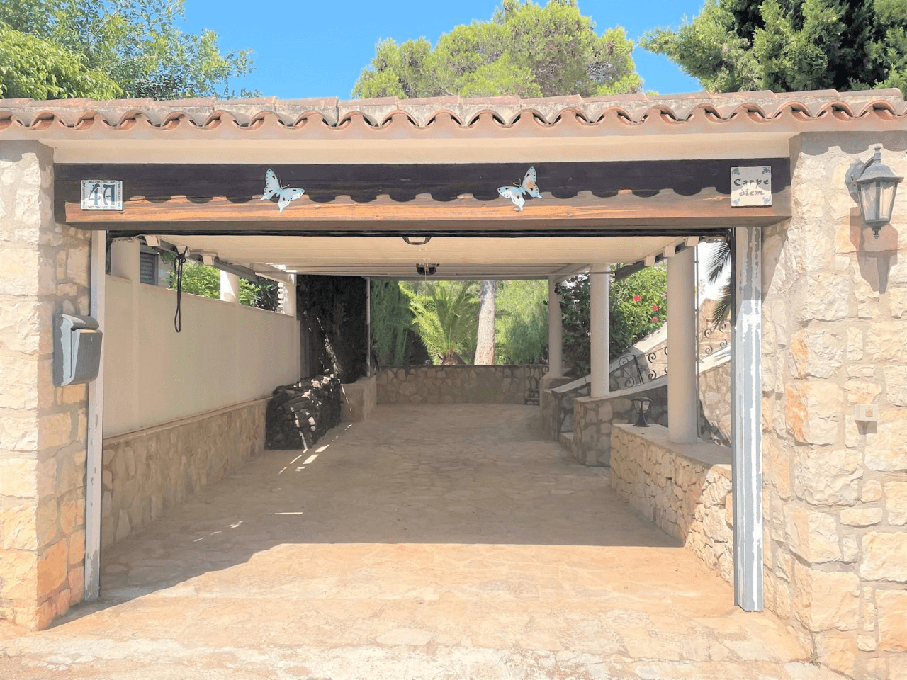 Alquiler. Chalet/Villa à Denia