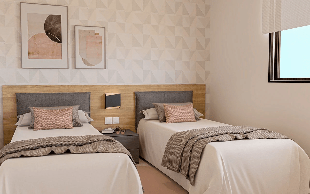 Penthouses de 3 chambres à coucher avec toit-terrasse, stationnement souterrain et piscine communautaire à première ligne de la plage