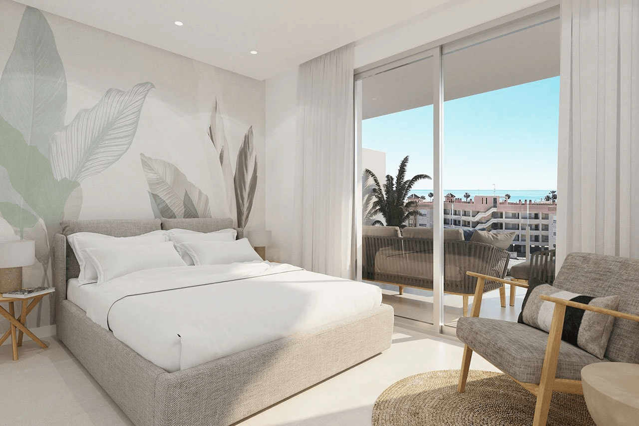 Penthouses avec 3 chambres, préinstallation de climatisation, parking privé, vue sur la mer et piscine communautaire à seulement 100 m de la plage