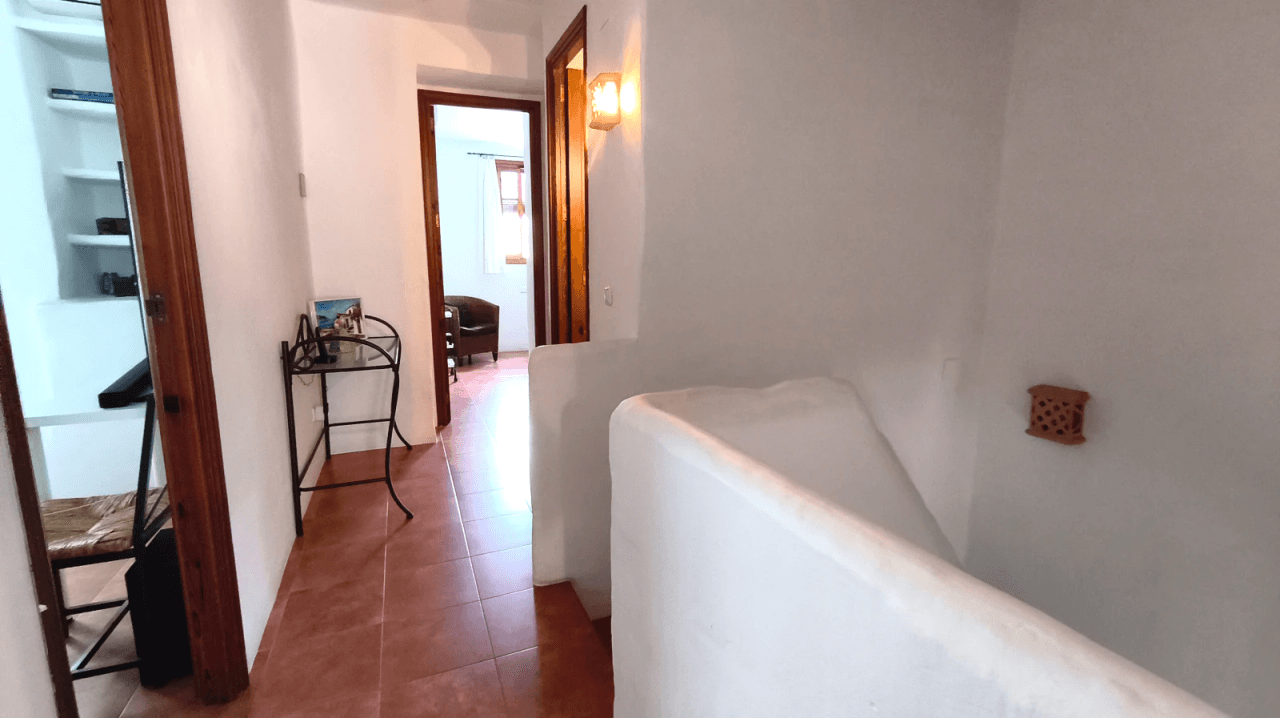 Maison mitoyenne avec garage dans le lotissement CalaXara à La Xara, Denia