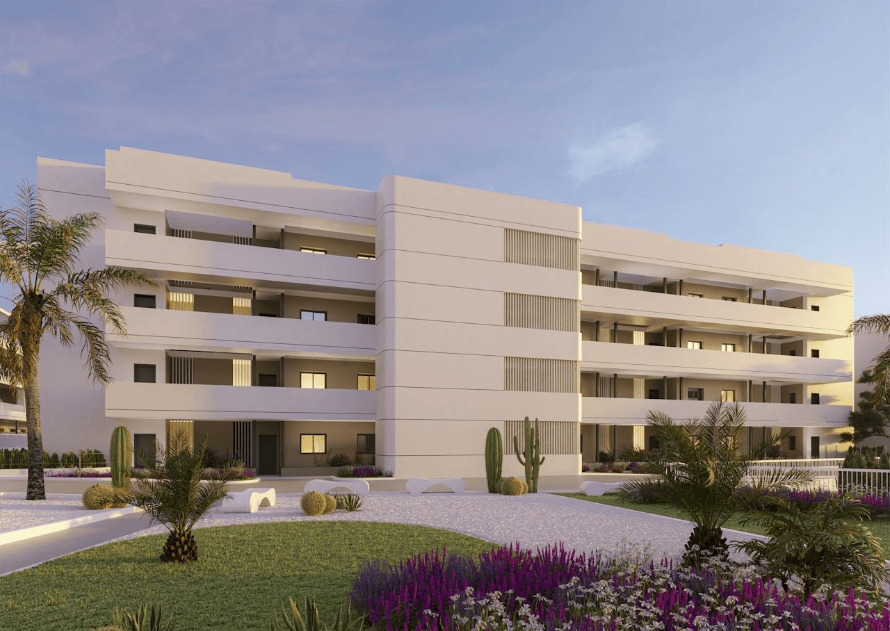Appartements avec 3 chambres, préinstallation de climatisation et piscine communautaire