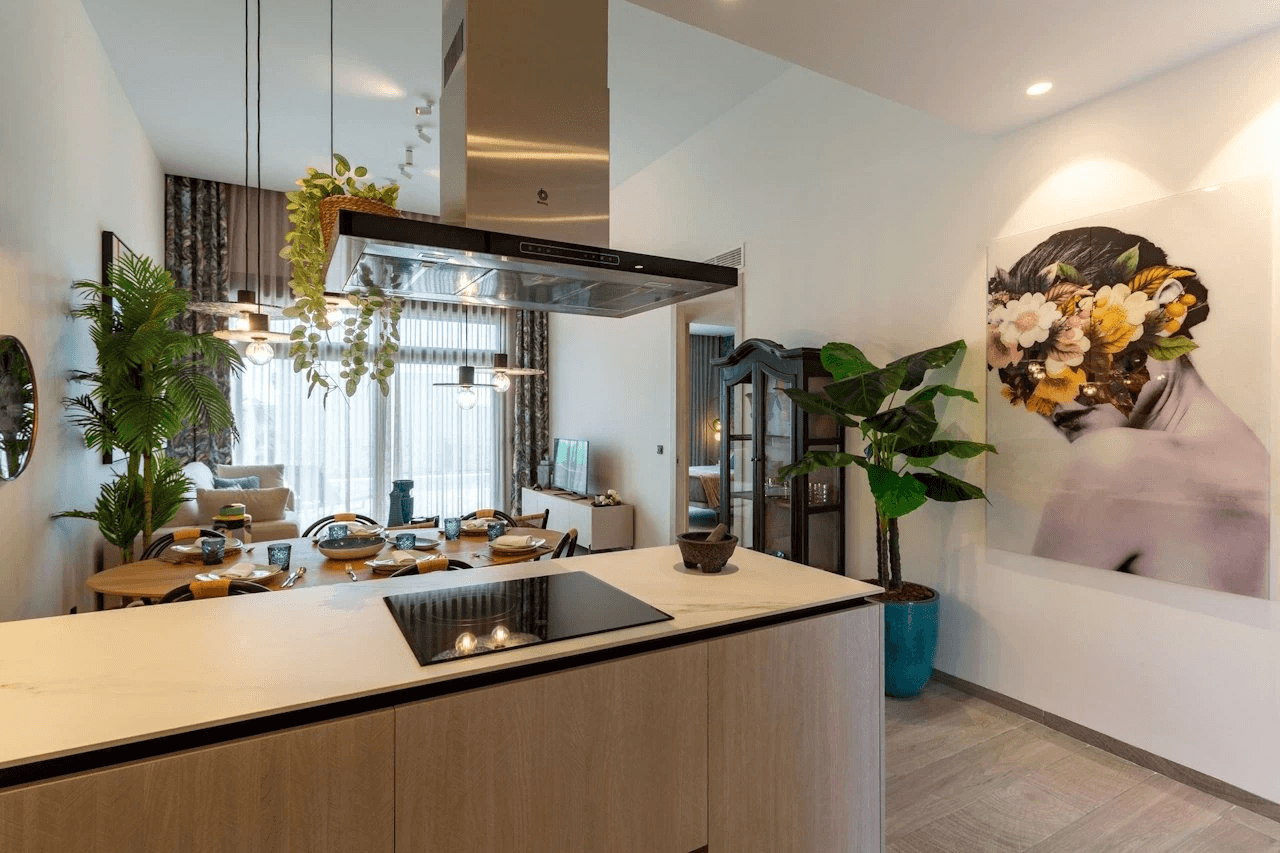 Maisons jumelées de 3 chambres à coucher, 2 salles de bain, air conditionné et piscine privée dans un complexe de golf