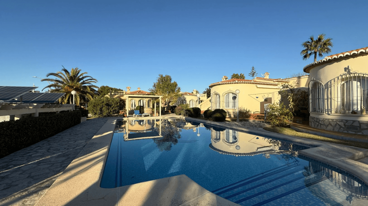 T-0426, Tossal Gros, maison mitoyenne confortable à Denia