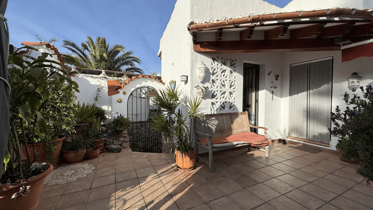 3 Schlafzimmer Villa mit Panoramablick und Pool