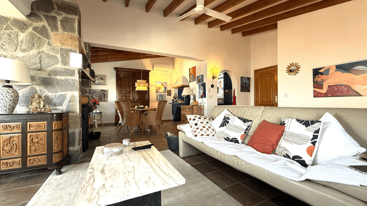 3 Schlafzimmer Villa mit Panoramablick und Pool