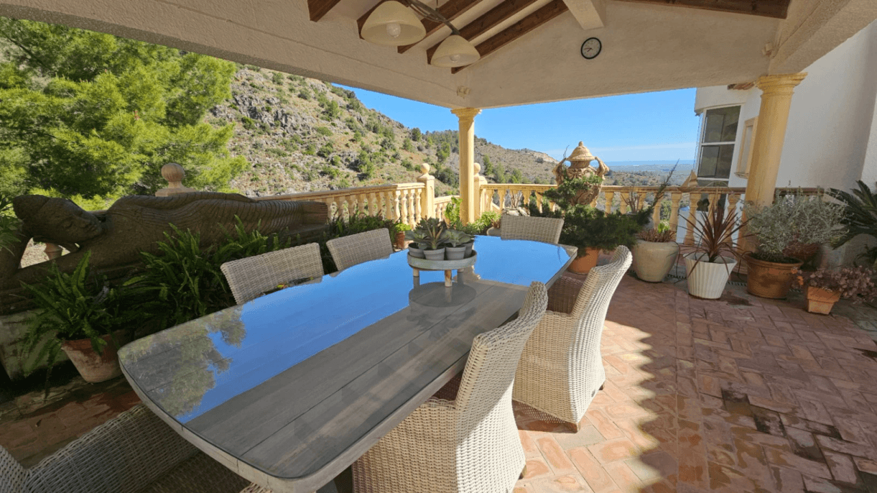 Villa à Pego avec de merveilleuses vues