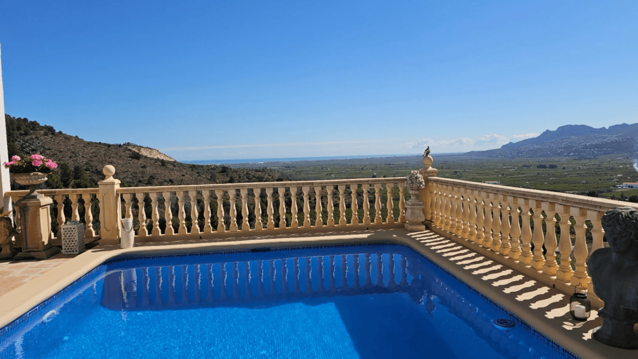 Villa à Pego avec de merveilleuses vues