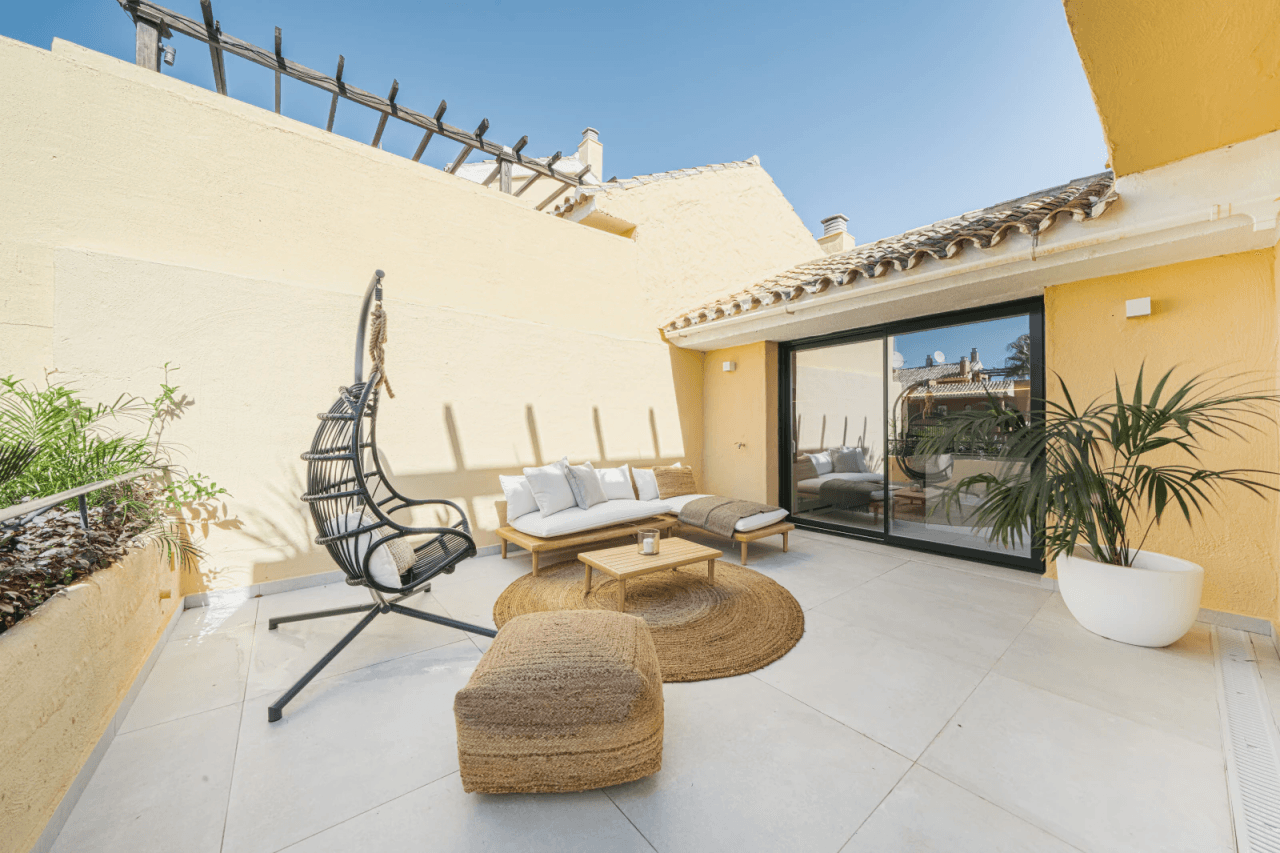 Spectaculaire duplex penthouse avec vue sur la mer sur le nouveau Golden Mile