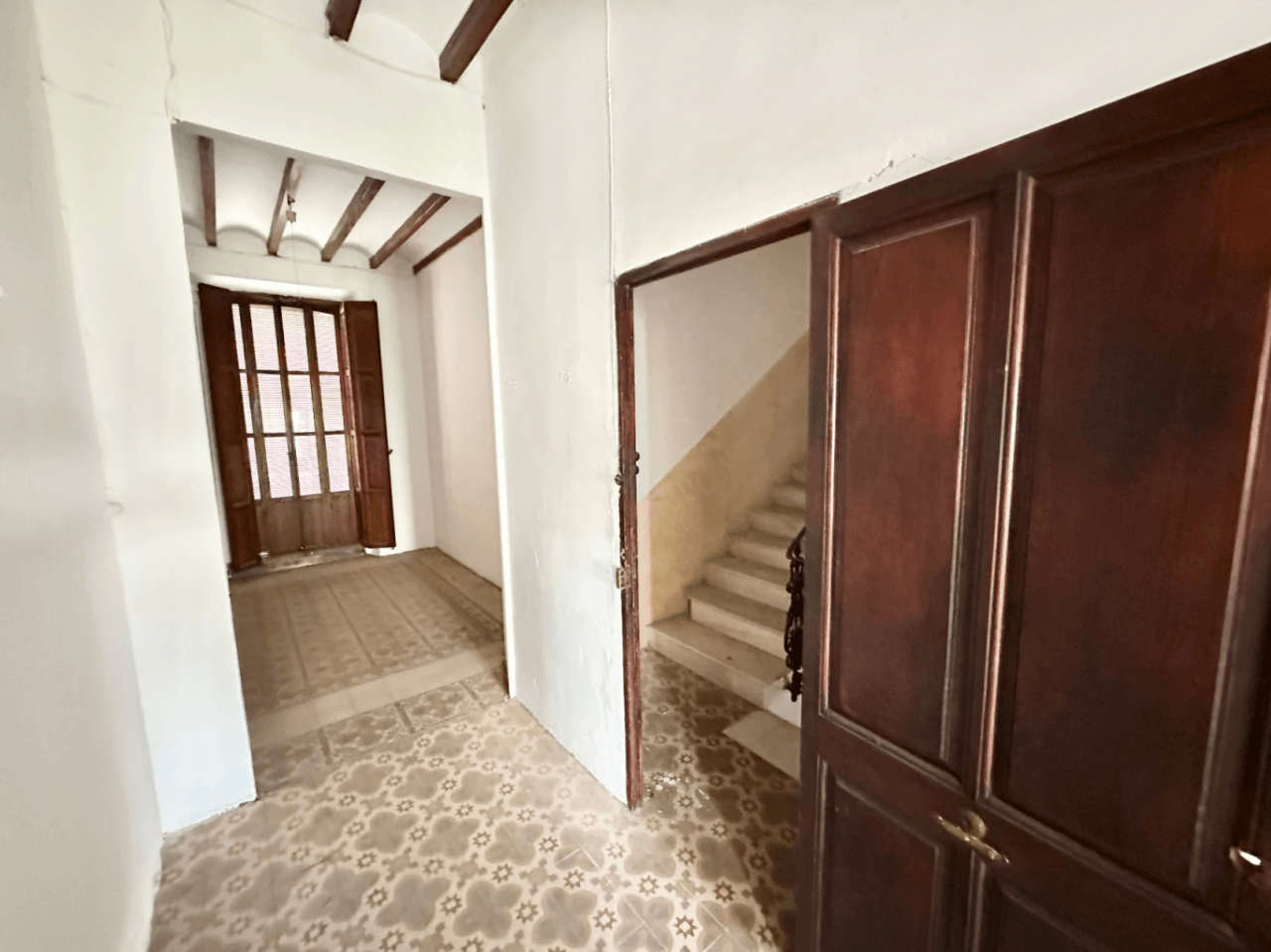 Maison de village avec plus de 100 ans d‘histoire dans le centre historique de Pego